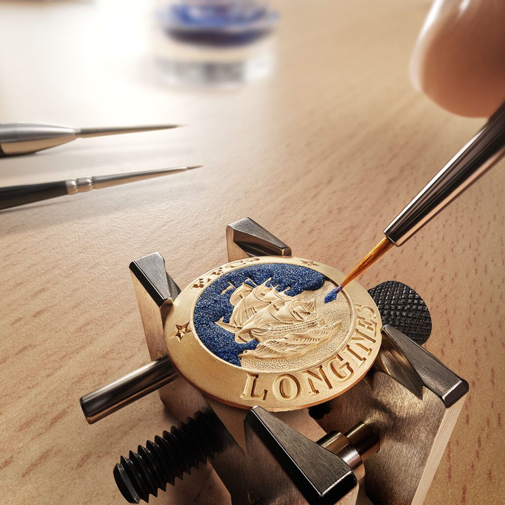 médaillon longines flagship heritage