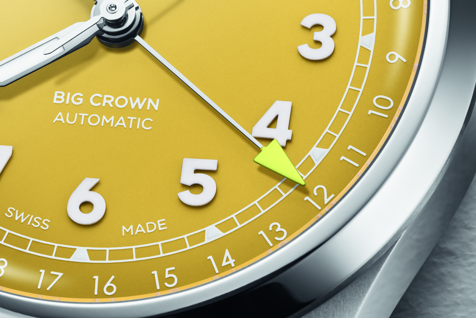 oris BIG CROWN POINTER DATE jaune
